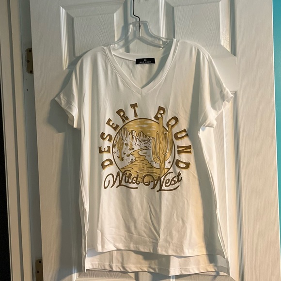 Rae Mode - Desert Style/Wild West Graphic T-shirt - Picture 1 of 5
